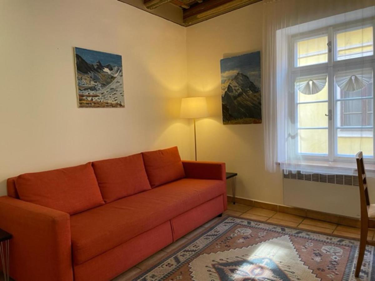 Historical Apartment With Balcony براغ المظهر الخارجي الصورة