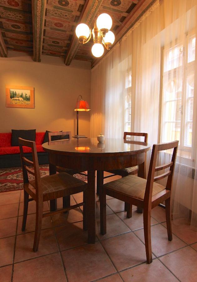 Historical Apartment With Balcony براغ المظهر الخارجي الصورة
